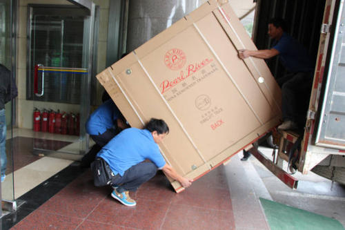 天涯镇钢琴贵重工艺品无忧运