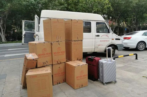 天涯镇行李托运公司